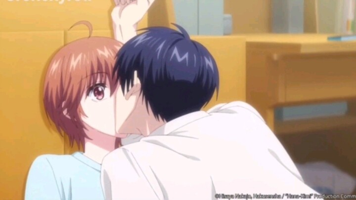 Anime kisses