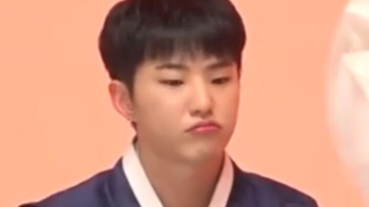 ควน ซุ่น หรง คุณกำลังโกรธอะไรอยู่