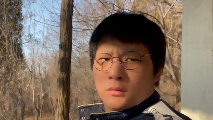 Who are you photographing? Dubai K-Pop concert vs. Korea's year-end stage: confusing camera movement