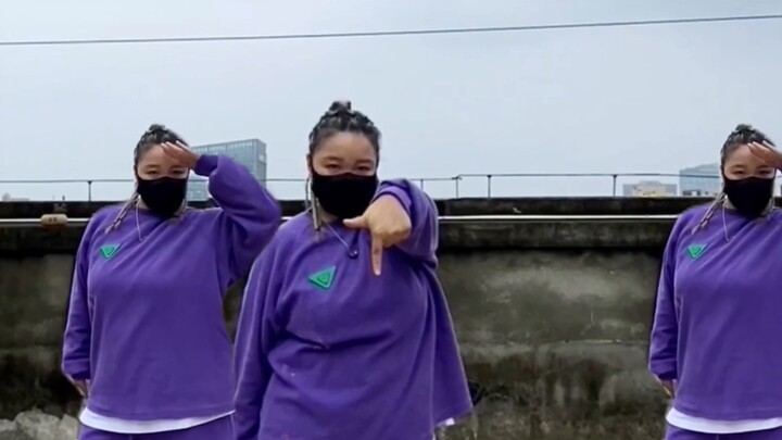 Catch an early train.blackpink-shut down Haidilao prenatal education-style nanny-level dance teachin