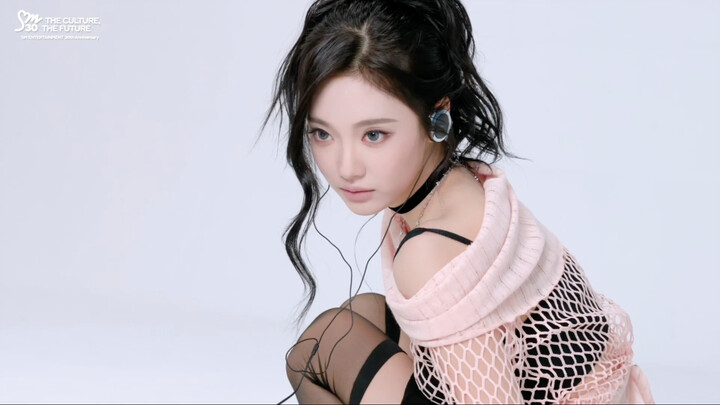 Ning Niozi | SM TOWN update: Y2K Ning-chan makes her debut!!