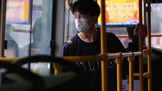会见面吗？在秋天，在浪漫的十月
