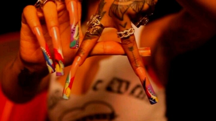 Wallpaper you need in your phones ♥️💯💯