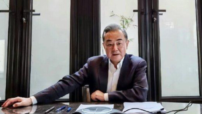 Vẻ ngoài là trọng tâm, cuối cùng cũng hiểu được hào quang là gì