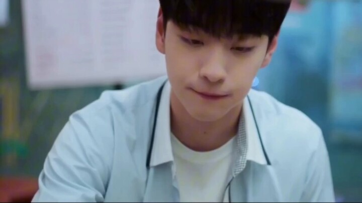 The setting of a jealous, little crybaby but a straight-talking puppy who can be coaxed into a coque
