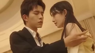 Pacarku selingkuh, aku menikah kontrak dengan CEO dingin,dia sangat memanjakanku