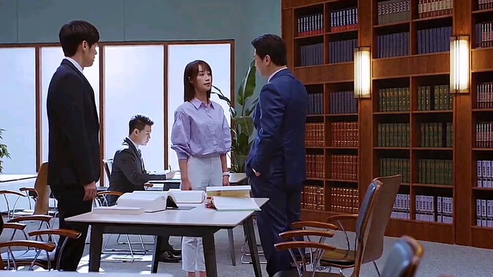ทนายความระดับแนวหน้ามาสายตั้งแต่เช้า ยังคงควบคุมลูกค้าได้อยู่