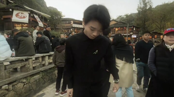 If you can’t hold onto the peak, just retrace your steps back to where it all began #Nico #Documenta