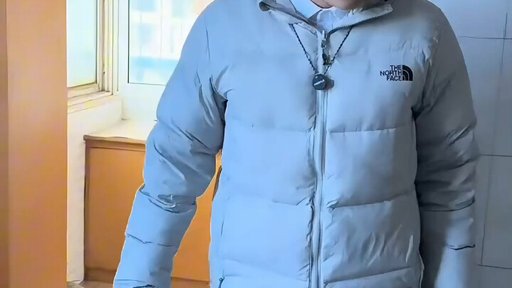 استأجر غرفة والعب في المنزل