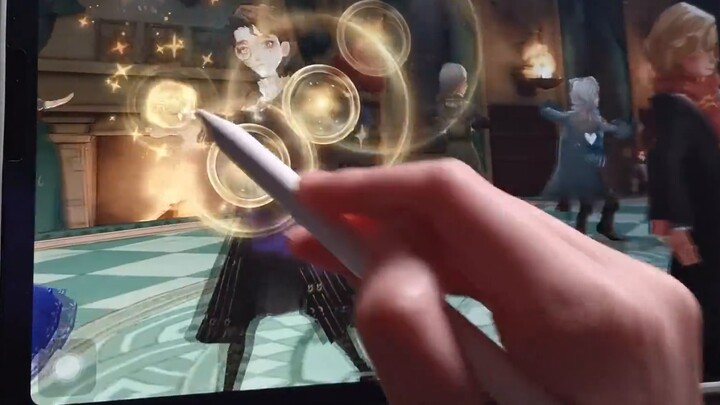 A pen jumps five stars for the first time