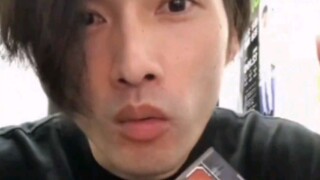 Game q datang untuk meminjam uang dari ksatria baru (