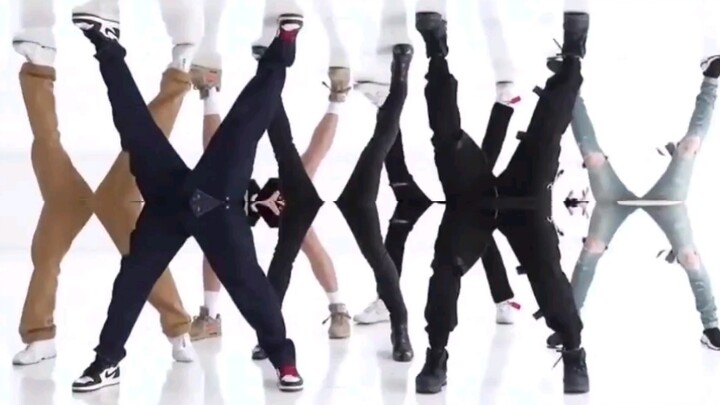 【KPOP】All legs! BTS-Boy With Luv