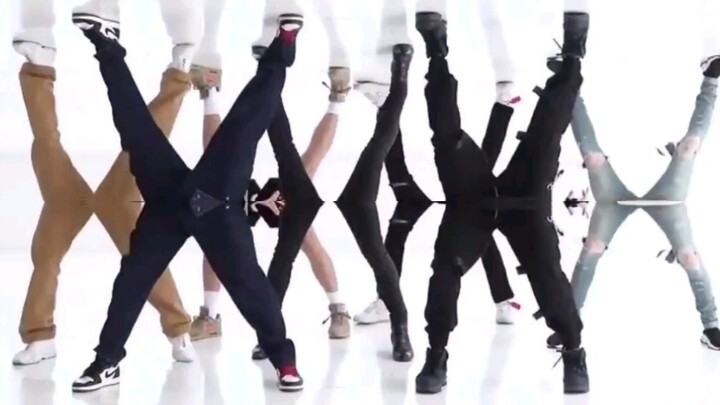 【KPOP】All legs! BTS-Boy With Luv