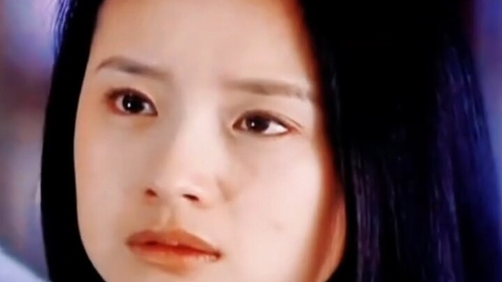 “Not a single line mentions Kim Soo-hyun, yet every line is about Kim Soo-hyun.”