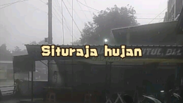 perjalanan mudik ke Sumedang di guyur hujan