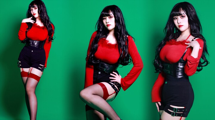 A touch of Christmas red ~ Mirror dance cover