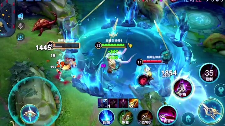 一人可抵万军，这就是黄刀吕布