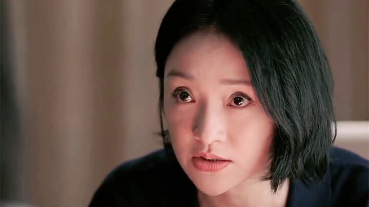 If you experience domestic violence, never give in—learn to save yourself. #ZhouXun