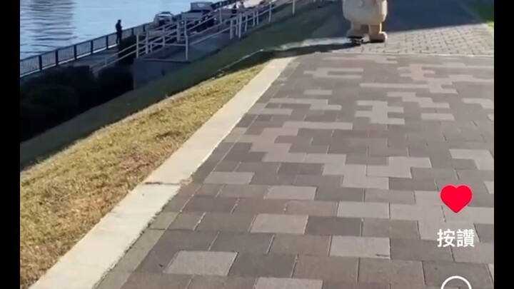 Vẻ ngoài đáng yêu nhưng nội tâm tan nát — nguồn: [UPOWER_3493076263766277_Chuẩn] Instagram: chiitan7