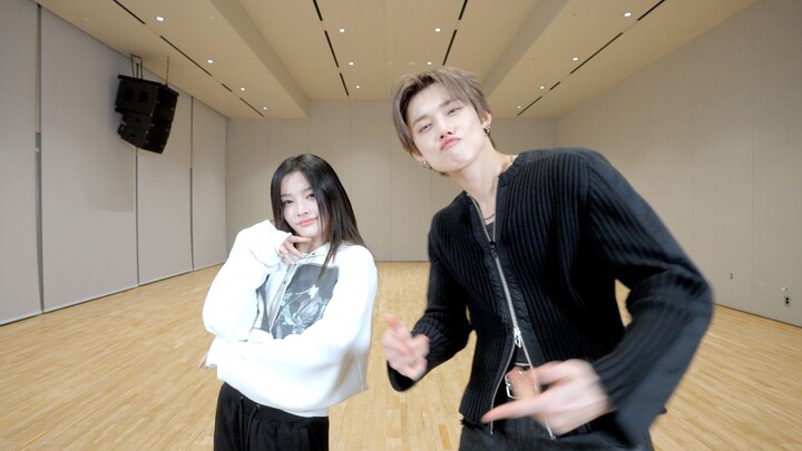 ‘Talk to You’ Relay Performance w/ IROHA of ILLIT | YEONJUN