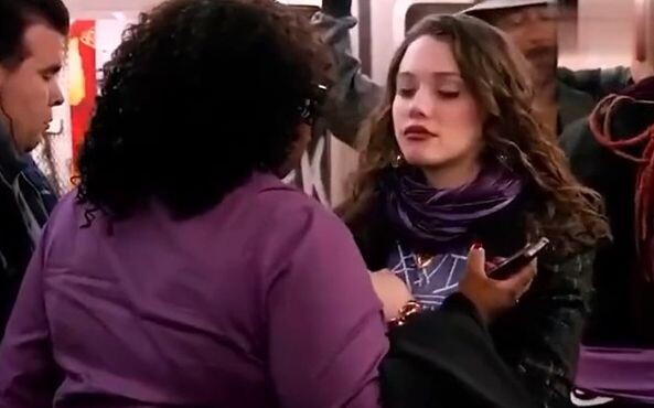 Bộ phim này mà nổi tiếng ở Trung Quốc thì công lớn thuộc về nhóm dịch phụ đề, cười chết mất thôi!