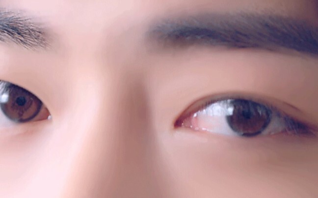 Xiao Zhan: biu~biu~ Wang Yibao: ok! Got it~
