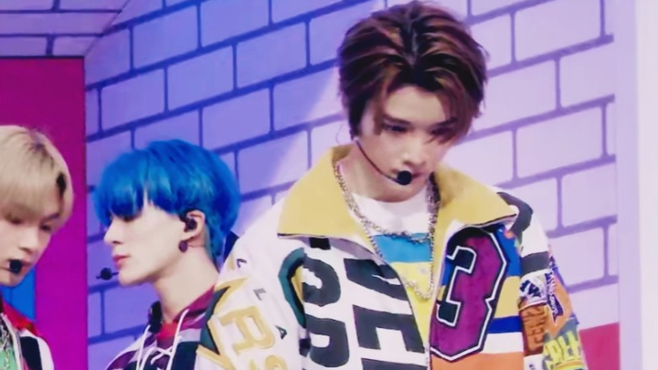 [ซองชาน สมาชิกใหม่ NCT] ช็อตแรกของเขากลายเป็นไวรัล! ติดอันดับชาร์ต! การ์ดเดบิวต์/ความรักยุค 90