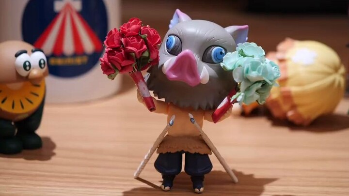 [Stop-Motion Animation + Making-of] "Demon Slayer": Inosuke's Kiwi Crisis! (2P Animation - Vertical 