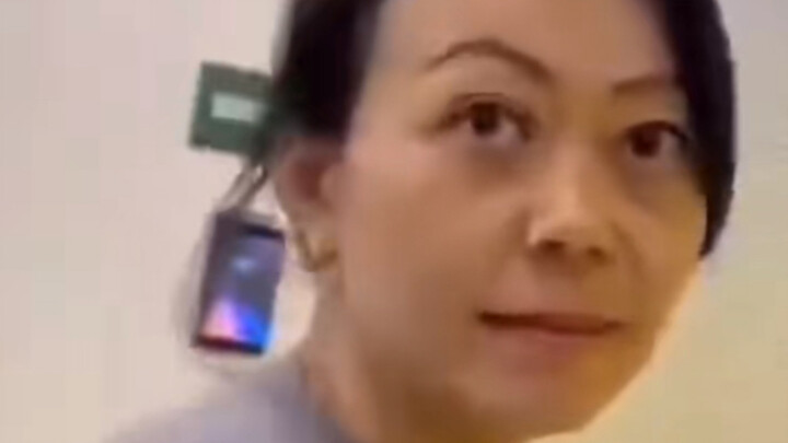 The male employee involved in the Beijing female executive’s dismissal of a male staffer responds: