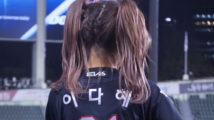 Mùa xuân của Lee Da-hye lại đến rồi. Đội cổ vũ Lee Da-hye Kia Tigers 4k