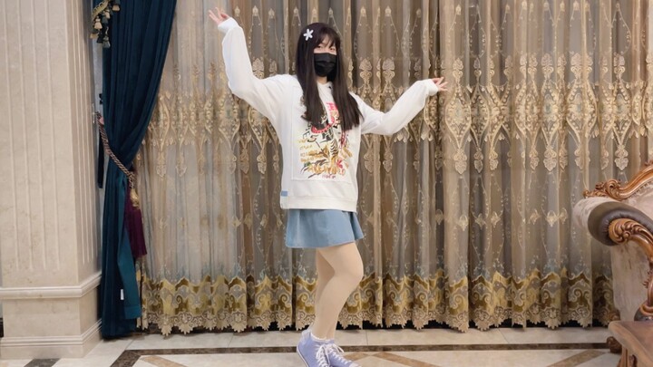 [Pure Land/Women's Clothing] When a boy is alone at home...