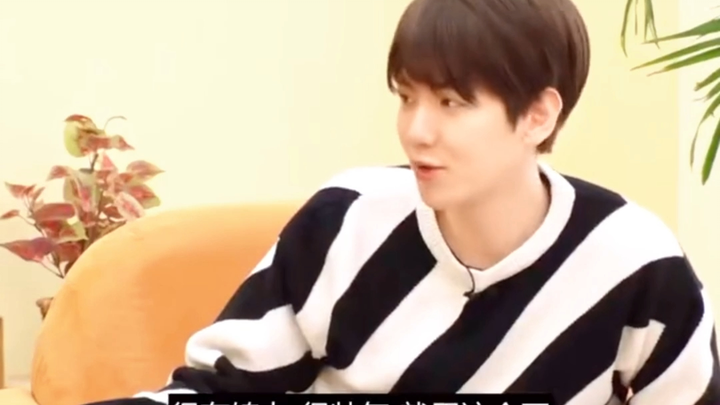 Đúng là Byun Baekhyun đầy khí chất! Ngay cả cảnh quay hỏng cũng khiến người ta mê mẩn đến phát ngất 