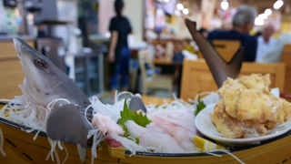 Nhật Bản món ăn đường phố - Cá mập sashimi, hải sản chiên | Street Food