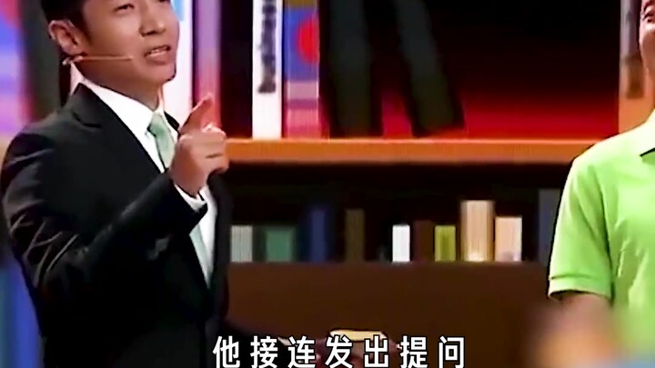 Li Yanhong disiram air oleh seorang pria misterius, lalu satu tindakan selanjutnya membuat semua ora