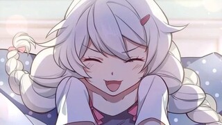 Có một cô gái rất thích cười, cô ấy tên là Kiana