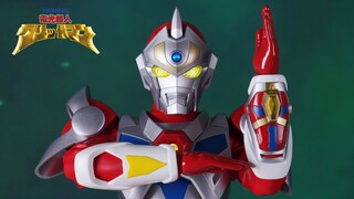 ‍【全展示】FigZero 电光超人古立特 Gridman threezero SSSS.古利特