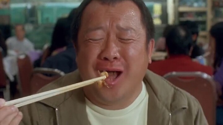 Gia đình keo kiệt nhất: chỉ bỏ ra 4 tệ mà gọi tới 4 con gà, cuối cùng vừa khóc vừa ăn hết sạch!