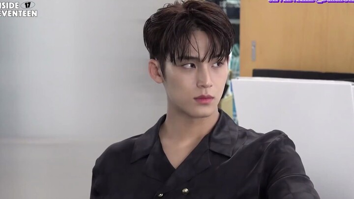 [Sokcho Chinese Subs] 220128 INSIDE SEVENTEEN: Mingyu’s GQ Korea Photoshoot Behind the Scenes