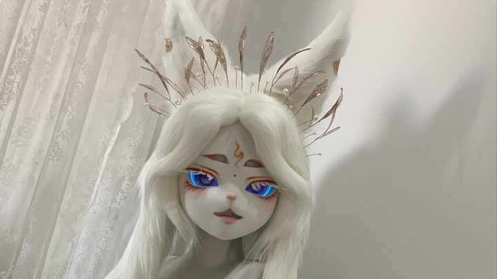 Đầu động vật Kig trang điểm tai chuyển động và mắt phát sáng khâu tay hoàn toàn không dính