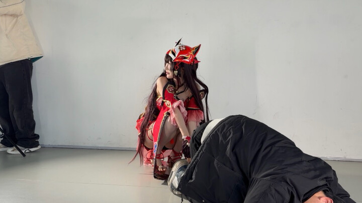 คอสเพลย์เยอร์ถ่ายงานกันเล่นใหญ่ขนาดนี้เลยเหรอ?
