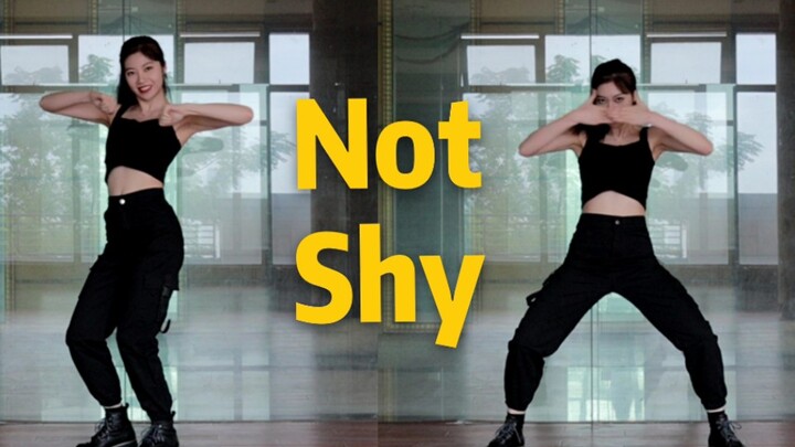 ยูทูปเบอร์ที่หายไป 2 ปีกลับมาแล้ว! ล่าสุดเต้นคัฟเวอร์เพลง “Not Shy” ไม่ต้องแคร์ว่าดีหรือไม่ แค่ดูก็พ
