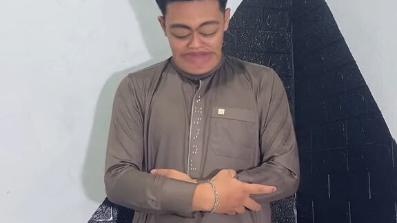 ketika temen lu jadi imam