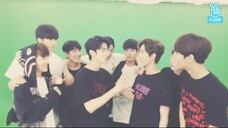 펜타곤게릴라콘서트 롯데백화점청량리점 오후1시 많이보러와주세요.!