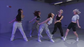 ITZY - Not Shy Dance Practice (Versi Bergerak)