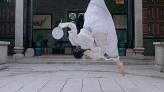 Bản cover nhảy nghiệp dư của "Mei"