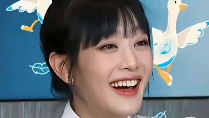 Minnie phát ngốc vì crush dễ thương quá đi!