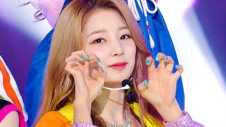 出道即巅峰！Rocket Punch《BIM BAM BUM》一键换装