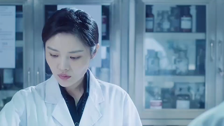 “As long as you ace chemistry, bro’ll be smitten in the next second.”