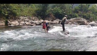 Cast Net Fishing in Nepal | Freshwater Fishing |