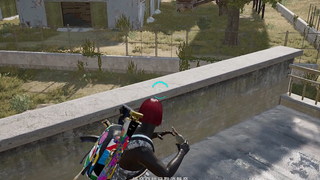 "Vậy thì anh cũng đừng quay về nữa."